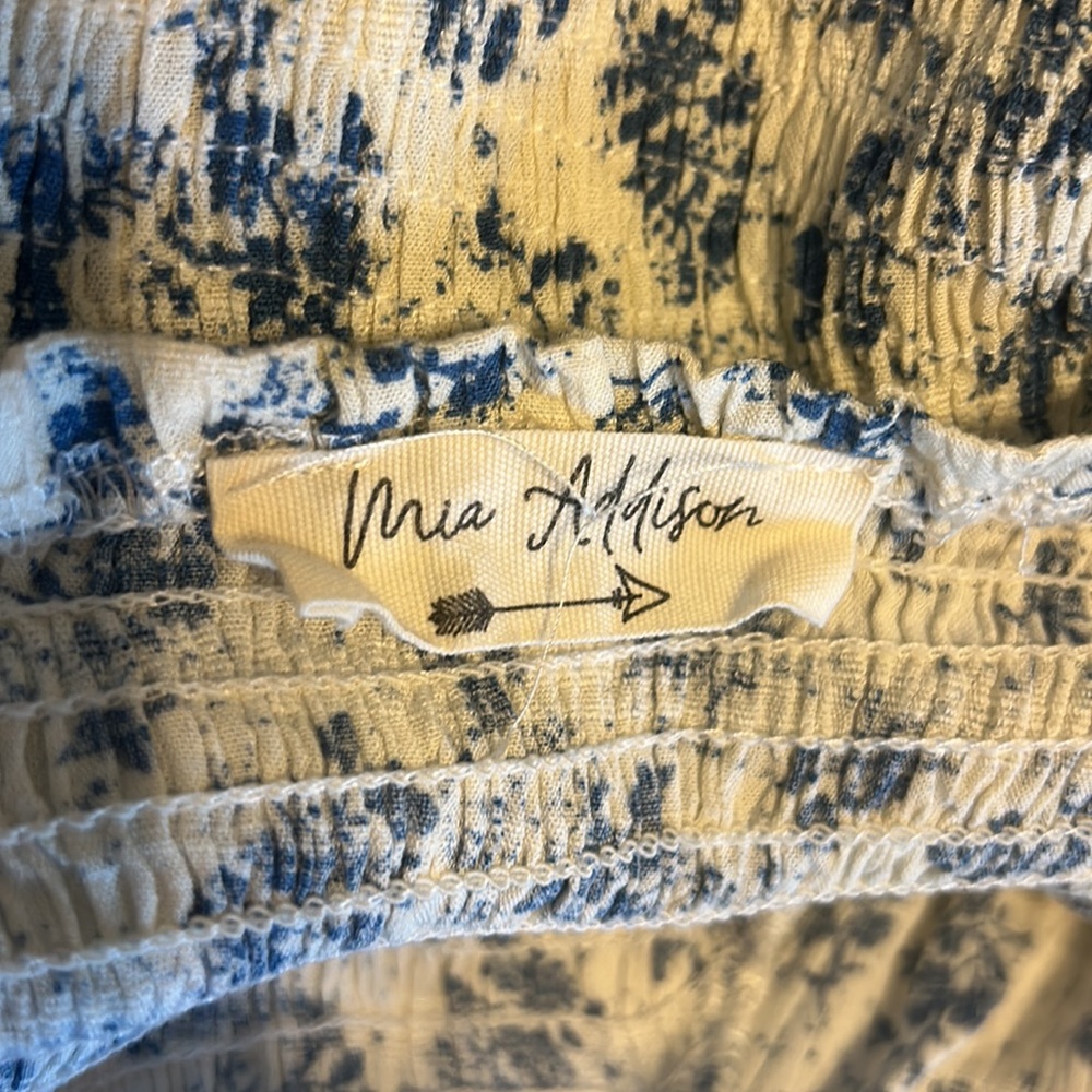 Mia Addison Smocked Baby Doll Top | Blue & White Ditzy Floral - Picture 4 of 5